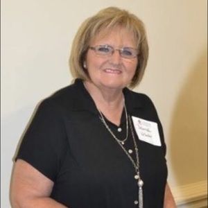 Meet your Posher, Deborah